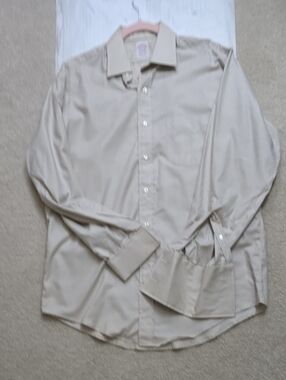 Men Brooks Brothers Men's Long-Sleeve Dress Shirt in Light Beige